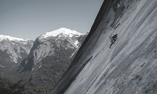 SAMAYA-x-MÉLISSA-LE-NEVÉ-GRANDES-VOIES-DIFFICILES-ET-PREMIERS-SOMMETS-EN-PATAGONIE Samaya