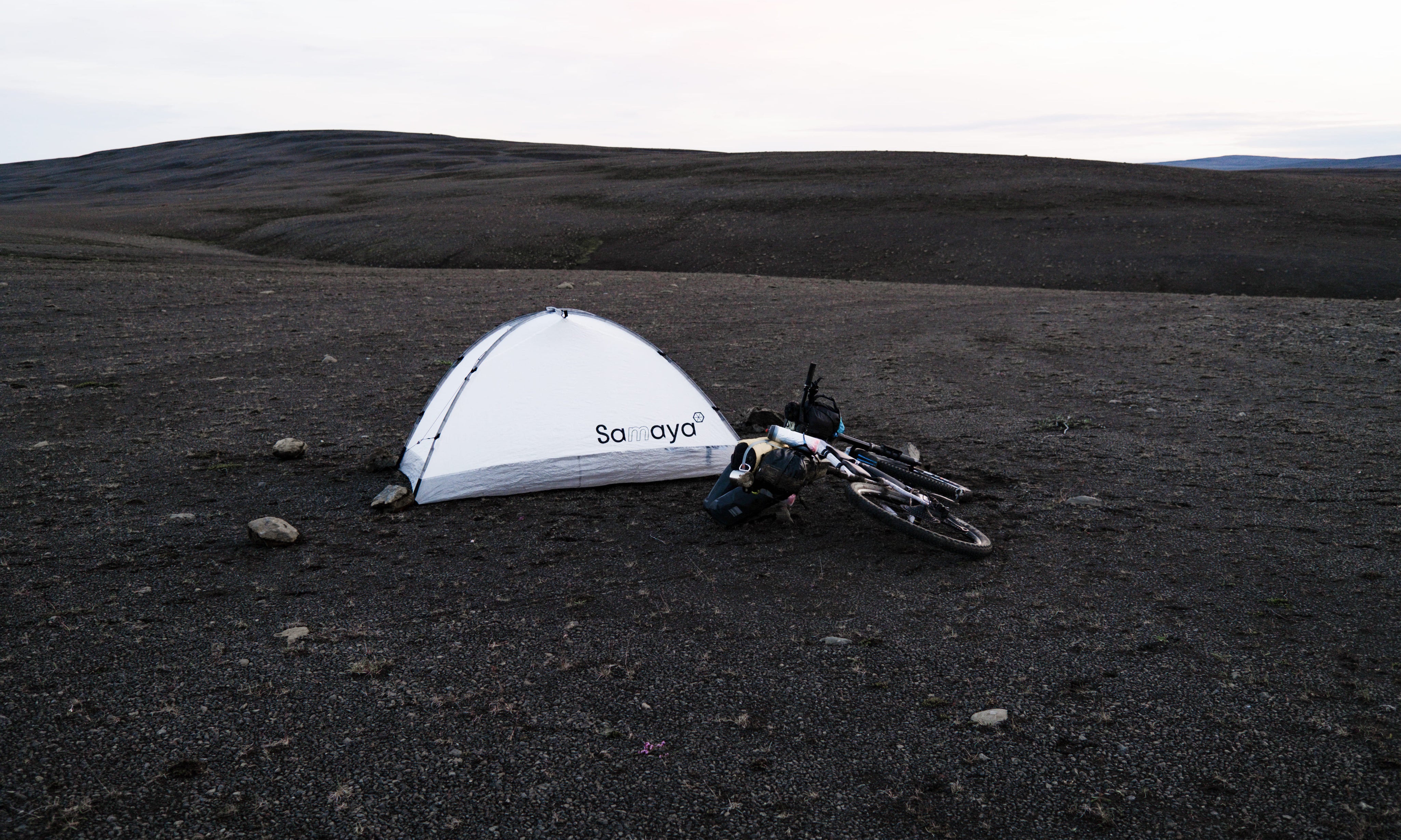 SAMAYA x JULIEN MAZARD - 600 KM DE TRAVERSÉE ISLANDAISE EN GRAVEL