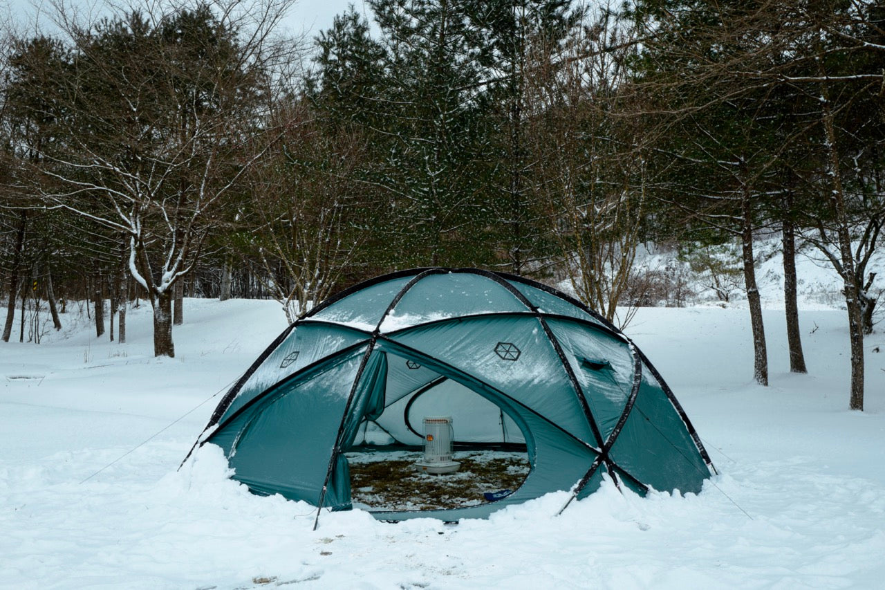 BASECAMP10_1_korea_-_Grande_593de592-b08b-48bd-8741-efd30a42da81.jpg