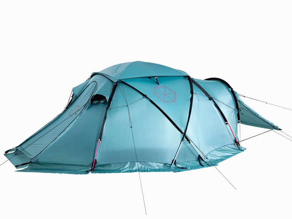 BASECAMP - LOCATION